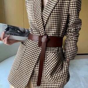 Commense Houndstooth Split Blazer with Belt, size S
